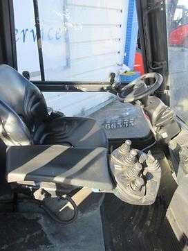 Used Forklift Truck LINDE H25T-01 GAS VIERRADFRONTSTAPLER (13074819)