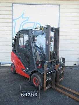 Used Forklift Truck LINDE H25T-02 EVO GAS VIERRADFRONTSTAPLER (13037398) backdrop