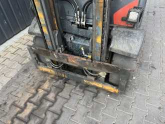 Used Forklift Truck LINDE H25T-02 GAS VIERRADFRONTSTAPLER (13032547)
