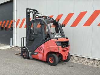 Used Forklift Truck LINDE H25T-02 GAS VIERRADFRONTSTAPLER (13063945)