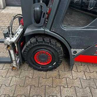Used Forklift Truck LINDE H25T GAS VIERRADFRONTSTAPLER (13068407)