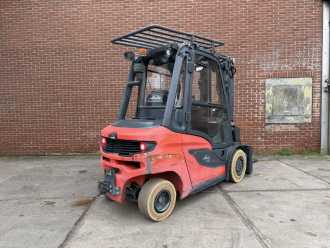 Used Forklift Truck LINDE H30D-01 DIESEL VIERRADFRONTSTAPLER (13032329)
