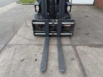 Used Forklift Truck LINDE H30D-01 DIESEL VIERRADFRONTSTAPLER (13032329)