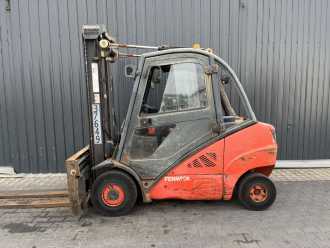 Used Forklift Truck LINDE H30D-01 DIESEL VIERRADFRONTSTAPLER (13036284)
