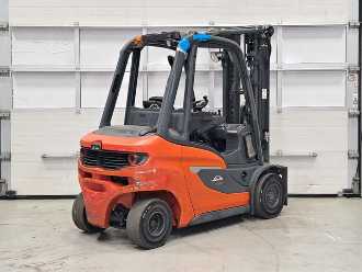 Used Forklift Truck LINDE H30D-01 DIESEL VIERRADFRONTSTAPLER (13060674)