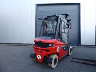 Used Forklift Truck LINDE H30D-01 DIESEL VIERRADFRONTSTAPLER (13071976)