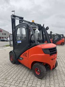 Used Forklift Truck LINDE H30D-02 DIESEL VIERRADFRONTSTAPLER (12927137)