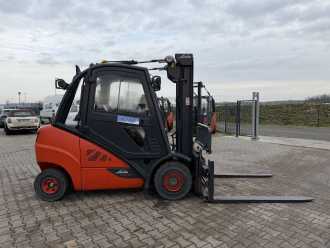 Used Forklift Truck LINDE H30D-02 DIESEL VIERRADFRONTSTAPLER (13045744)