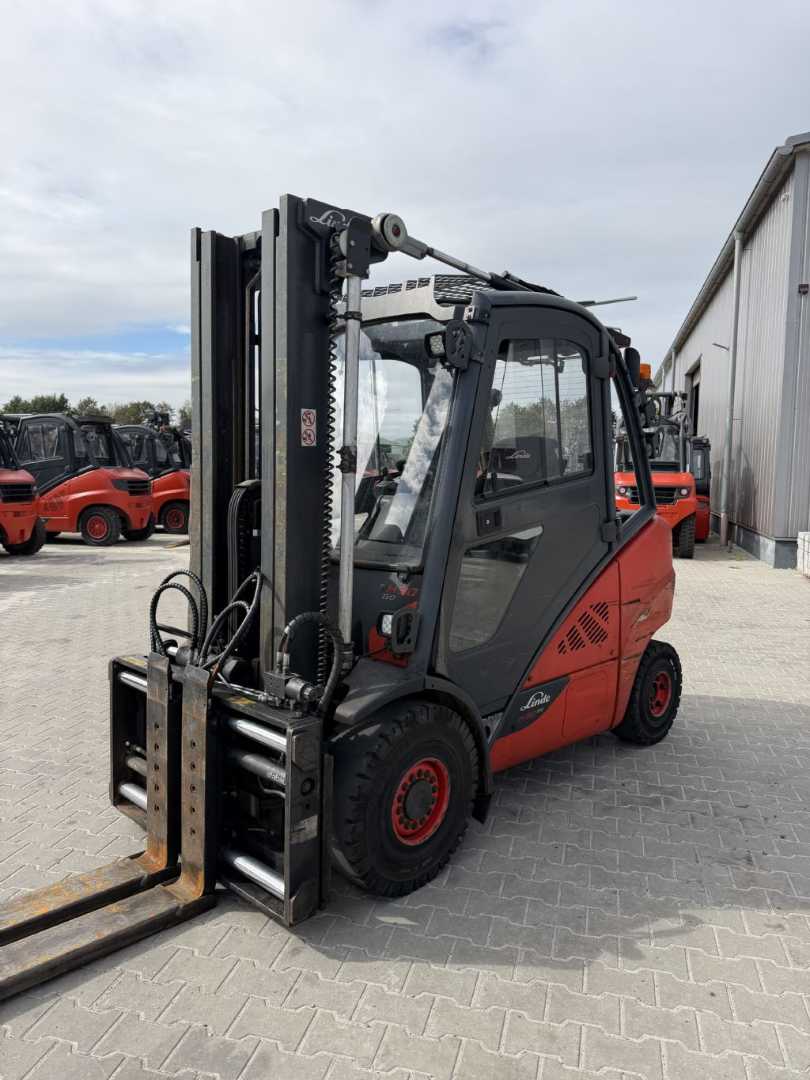 Used Forklift Truck LINDE H30D-02 DIESEL VIERRADFRONTSTAPLER (13067156)