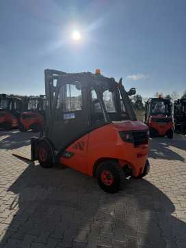 Used Forklift Truck LINDE H30D-02 DIESEL VIERRADFRONTSTAPLER (13074417)