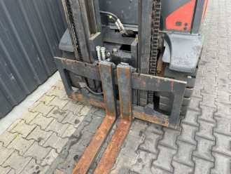Used Forklift Truck LINDE H30D-02 DIESEL VIERRADFRONTSTAPLER (13074875)