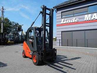 Used Forklift Truck LINDE H30D-02, side shift DIESEL VIERRADFRONTSTAPLER (12999476)