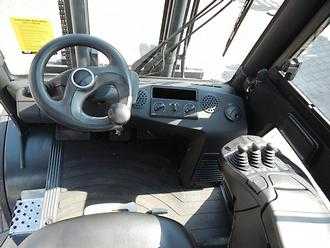 Used Forklift Truck LINDE H30D-02, side shift DIESEL VIERRADFRONTSTAPLER (12999476)