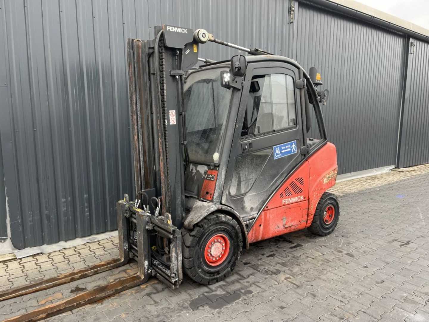 Used Forklift Truck LINDE H30D DIESEL VIERRADFRONTSTAPLER (13050993)