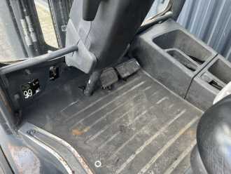 Used Forklift Truck LINDE H30T-01 GAS VIERRADFRONTSTAPLER (13062479)