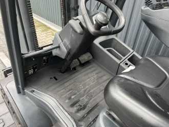 Used Forklift Truck LINDE H30T-01 GAS VIERRADFRONTSTAPLER (13067523)