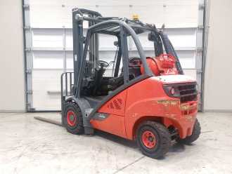 Used Forklift Truck LINDE H30T-02 GAS VIERRADFRONTSTAPLER (12888903)