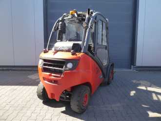 Used Forklift Truck LINDE H30T-02 GAS VIERRADFRONTSTAPLER (13047312)