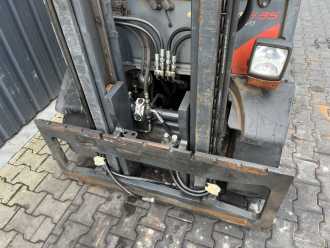 Used Forklift Truck LINDE H35D-02 DIESEL VIERRADFRONTSTAPLER (13004597)