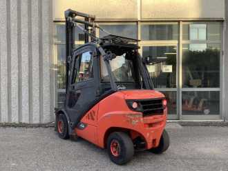 Used Forklift Truck LINDE H35D-02 DIESEL VIERRADFRONTSTAPLER (13076938)