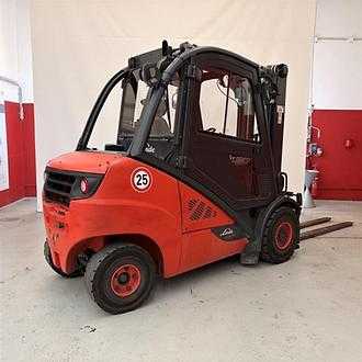Used Forklift Truck LINDE H35D / UT X00890 DIESEL VIERRADFRONTSTAPLER (13065228)