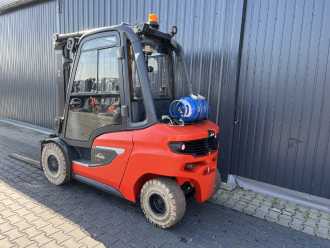 Used Forklift Truck LINDE H35T-01 GAS VIERRADFRONTSTAPLER (13067847)