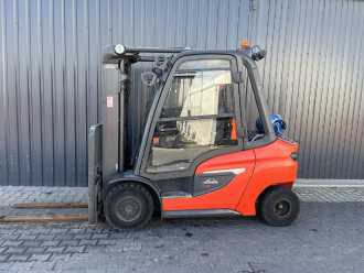 Used Forklift Truck LINDE H35T-01 GAS VIERRADFRONTSTAPLER (13068290)