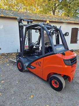 Used Forklift Truck LINDE H35T-02 EVO DIESEL VIERRADFRONTSTAPLER (13062290) backdrop