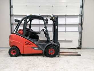 Used Forklift Truck LINDE H35T-02 GAS VIERRADFRONTSTAPLER (12846461)