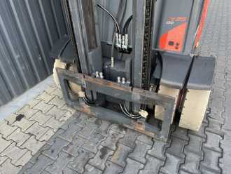 Used Forklift Truck LINDE H35T-02 GAS VIERRADFRONTSTAPLER (13065725)