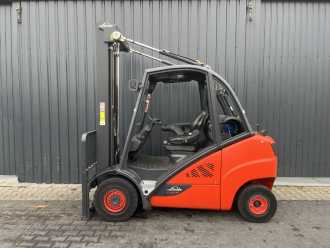 Used Forklift Truck LINDE H35T-02 GAS VIERRADFRONTSTAPLER (13074863)