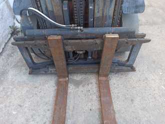 Used Forklift Truck LINDE H35T-04 GAS VIERRADFRONTSTAPLER (13043120)