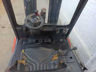 Used Forklift Truck LINDE H35T-04 GAS VIERRADFRONTSTAPLER (13043120)