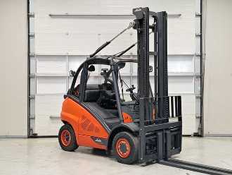 Used Forklift Truck LINDE H40T-02 GAS VIERRADFRONTSTAPLER (12859703)