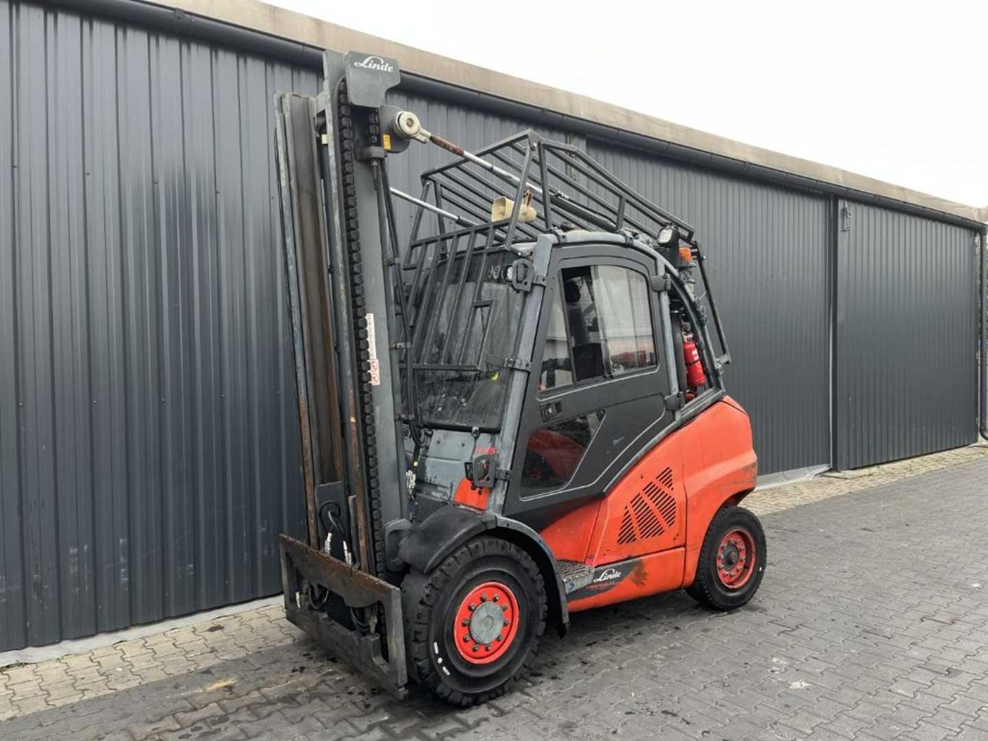 Used Forklift Truck LINDE H45T-02 GAS VIERRADFRONTSTAPLER (13074880)
