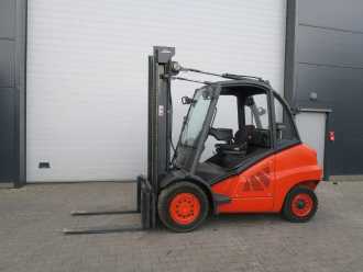Used Forklift Truck LINDE H50D/600 DIESEL VIERRADFRONTSTAPLER (12948979) backdrop