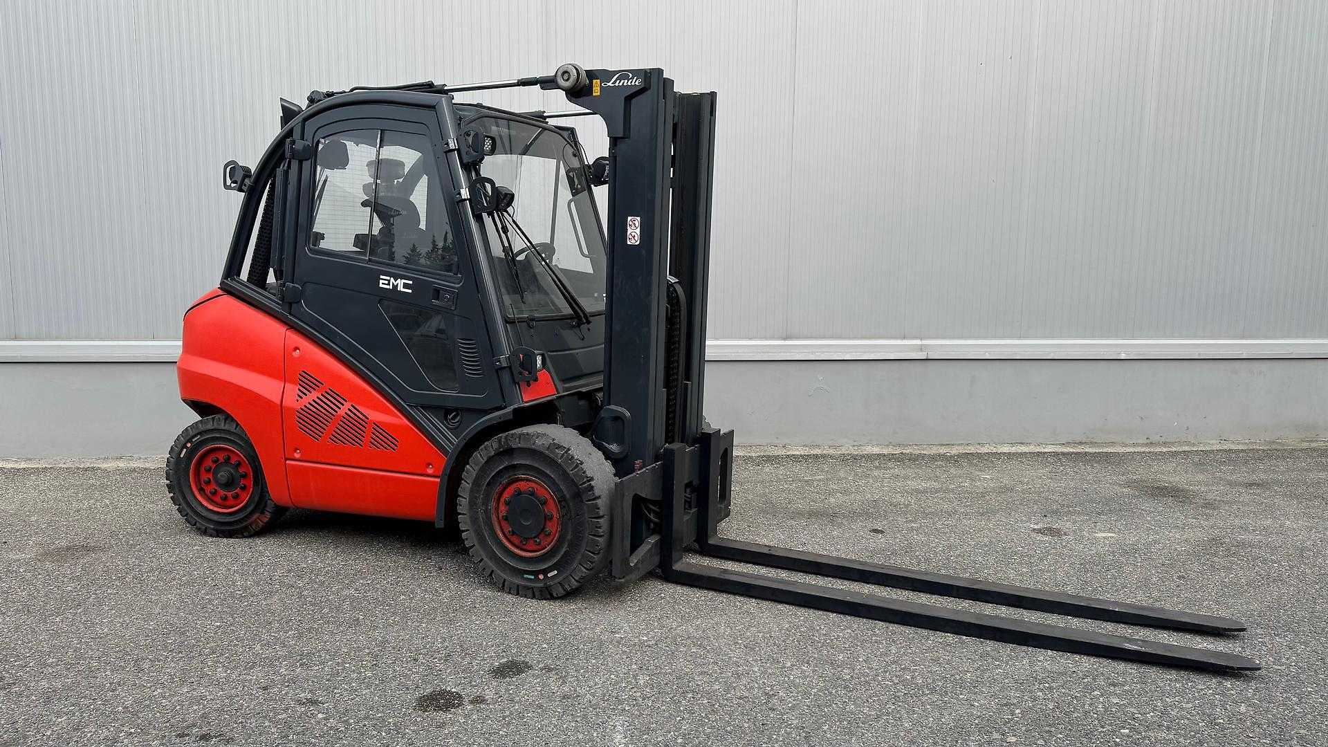 Used Forklift Truck LINDE H50D DIESEL VIERRADFRONTSTAPLER (13026580)