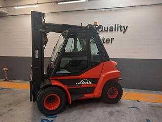 Used Forklift Truck LINDE H60 DIESEL VIERRADFRONTSTAPLER (13063710) backdrop