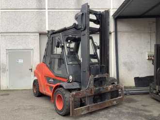 Used Forklift Truck LINDE H80D-03/900 DIESEL VIERRADFRONTSTAPLER (13016239) backdrop
