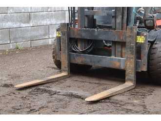 Used Forklift Truck LINDE H80D-03 DIESEL VIERRADFRONTSTAPLER (13041192)