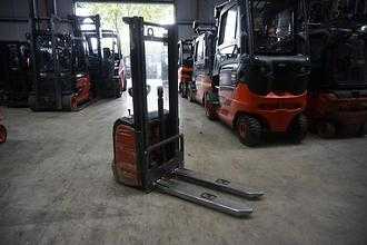 Used Forklift Truck LINDE L 12 - 2020er Batterie ELEKTRO HOCHHUBWAGENDEICHSEL (13043793)