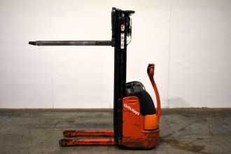 Used Forklift Truck LINDE L 12 379 ELEKTRO HOCHHUBWAGENDEICHSEL (13025231)
