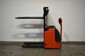 Used Forklift Truck LINDE L 12 i 1172 ELEKTRO HOCHHUBWAGENDEICHSEL (13069491)
