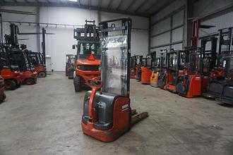 Used Forklift Truck LINDE L 14 - 3.910mm Hubhöhe ELEKTRO HOCHHUBWAGENDEICHSEL (13053040)