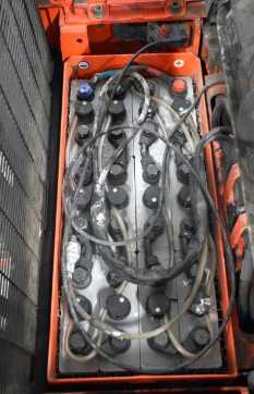 Used Forklift Truck LINDE L 16 AP i 1173 ELEKTRO HOCHHUBWAGENFAHRERSTAND (13020363)