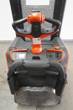 Used Forklift Truck LINDE L 16 AP i 1173 ELEKTRO HOCHHUBWAGENFAHRERSTAND (13024366)