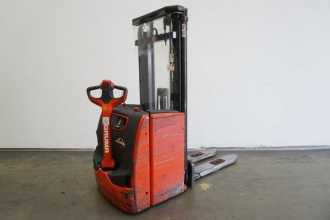 Used Forklift Truck LINDE L 16 i 1173 ELEKTRO HOCHHUBWAGENDEICHSEL (13068881) backdrop