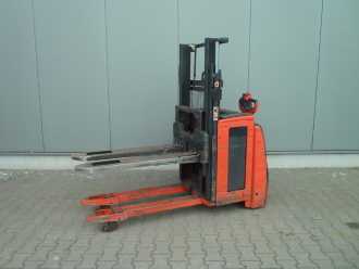 Used Forklift Truck LINDE L 16 i ELEKTRO HOCHHUBWAGENDEICHSEL (13031987) backdrop