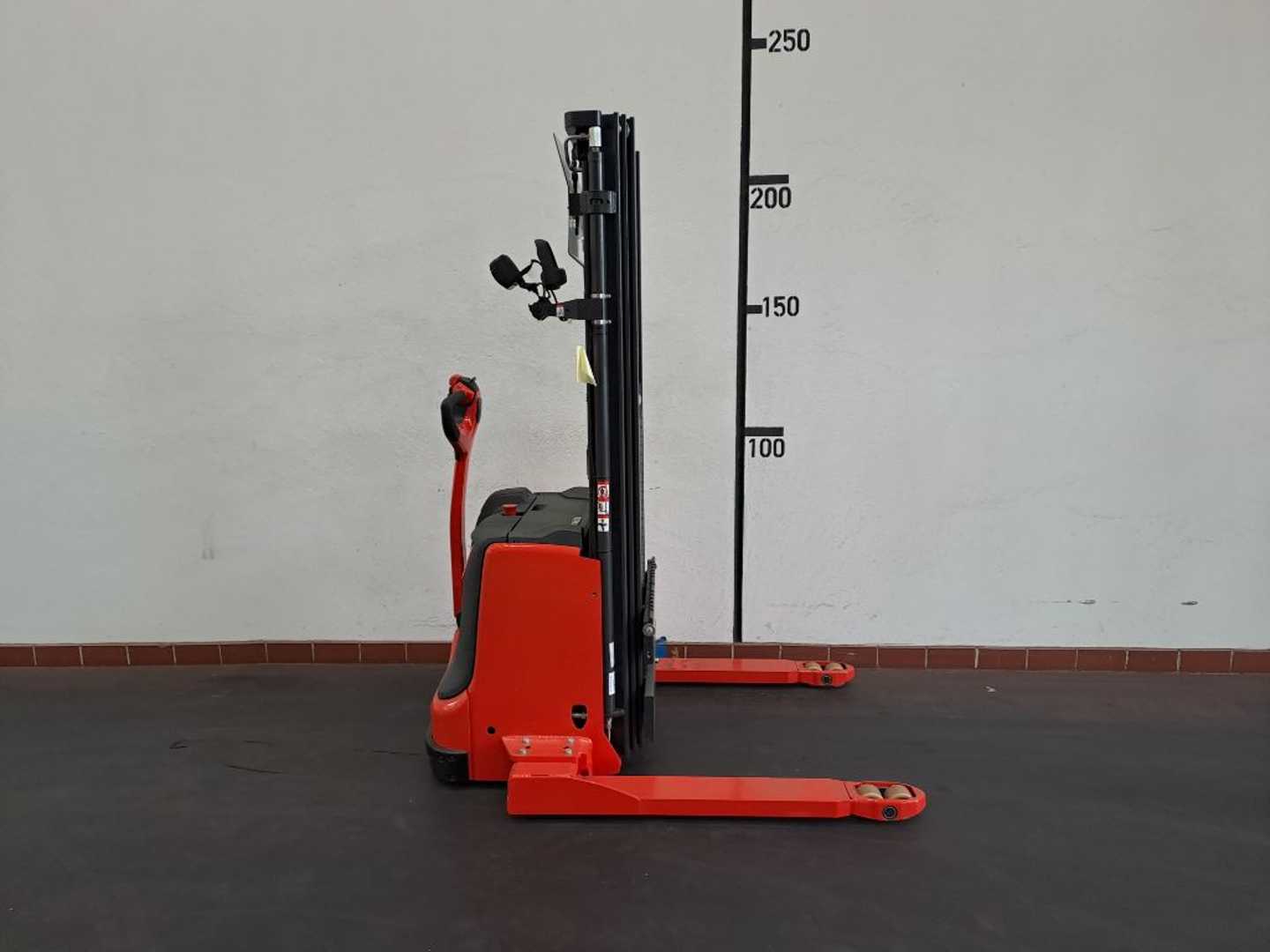 Used Forklift Truck LINDE L12 B AS ELEKTRO HOCHHUBWAGENDEICHSEL (13060990)