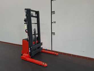 Used Forklift Truck LINDE L12 B AS ELEKTRO HOCHHUBWAGENDEICHSEL (13060990)